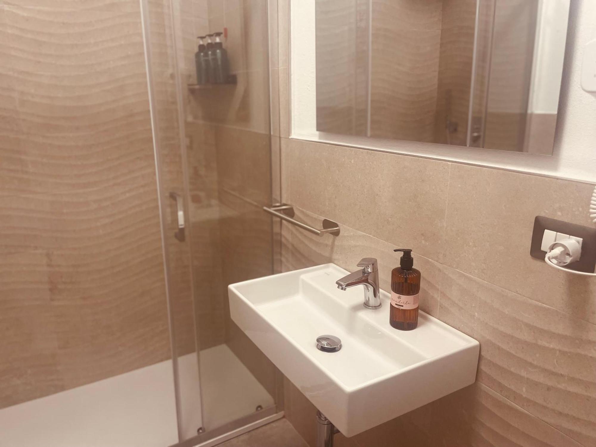 Maquini Hotel Алгеро Екстериор снимка
